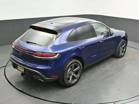 New 2026 Porsche Macan image 26