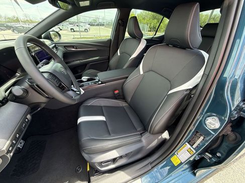 Certified 2026 Toyota Camry SE w/ Multimedia Upgrade Package FWD image 13