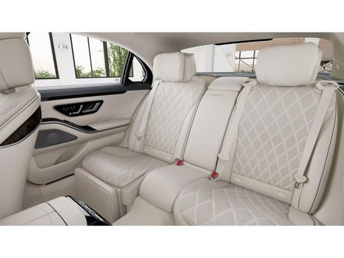 New 2026 Mercedes-Benz S 580 4MATIC Sedan image 5