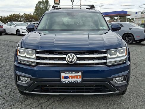 Used 2018 Volkswagen Atlas SEL Premium image 2