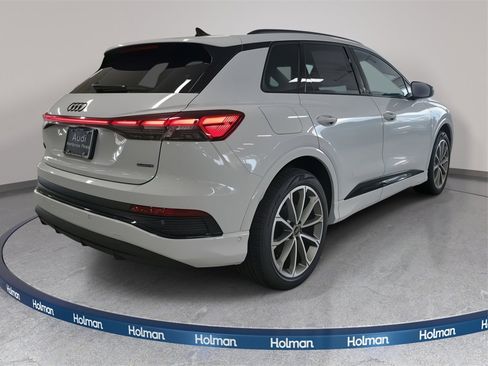 New 2026 Audi Q4 e-tron Premium Plus image 8