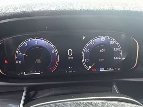 Used 2024 Jeep Wagoneer 4WD image 16