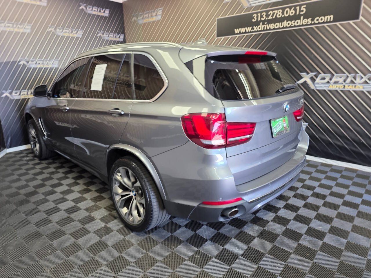 Used 2015 BMW X5 xDrive35i AWD/4WD image 9