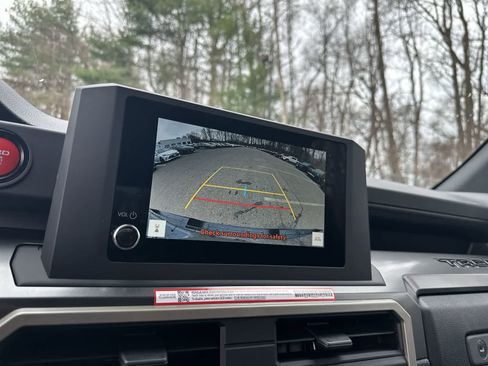 New 2026 Toyota Tacoma TRD Off-Road AWD/4WD image 33