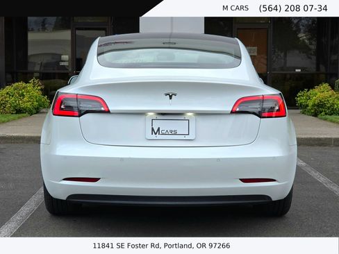 Used 2021 Tesla Model 3 Standard Range Plus RWD image 7