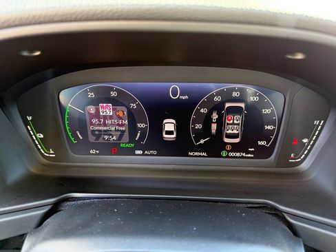 Certified 2025 Honda Accord Touring image 19