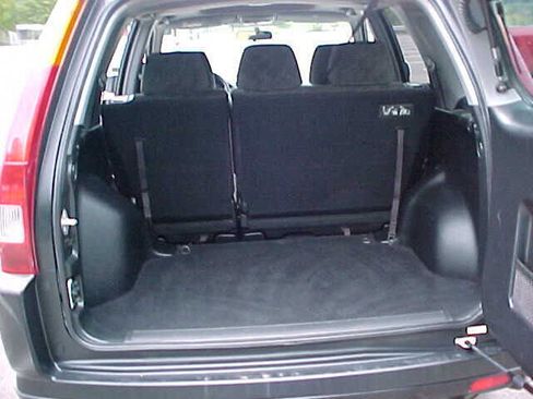 Used 2004 Honda CR-V EX image 8