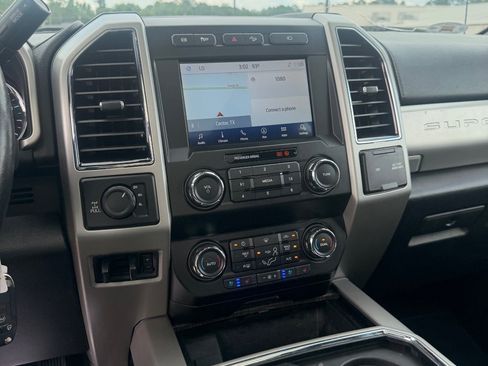 Used 2021 Ford F250 Lariat w/ Chrome Package AWD/4WD image 13