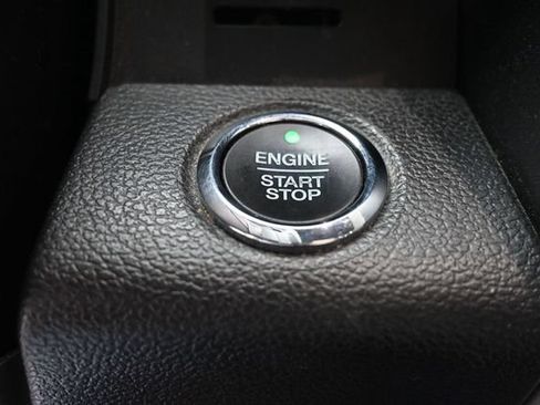 Used 2019 Ford F150 Lariat w/ Equipment Group 502A Luxury AWD/4WD image 23