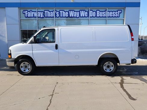 New 2025 Chevrolet Express 2500 w/ Driver Convenience Package RWD image 8
