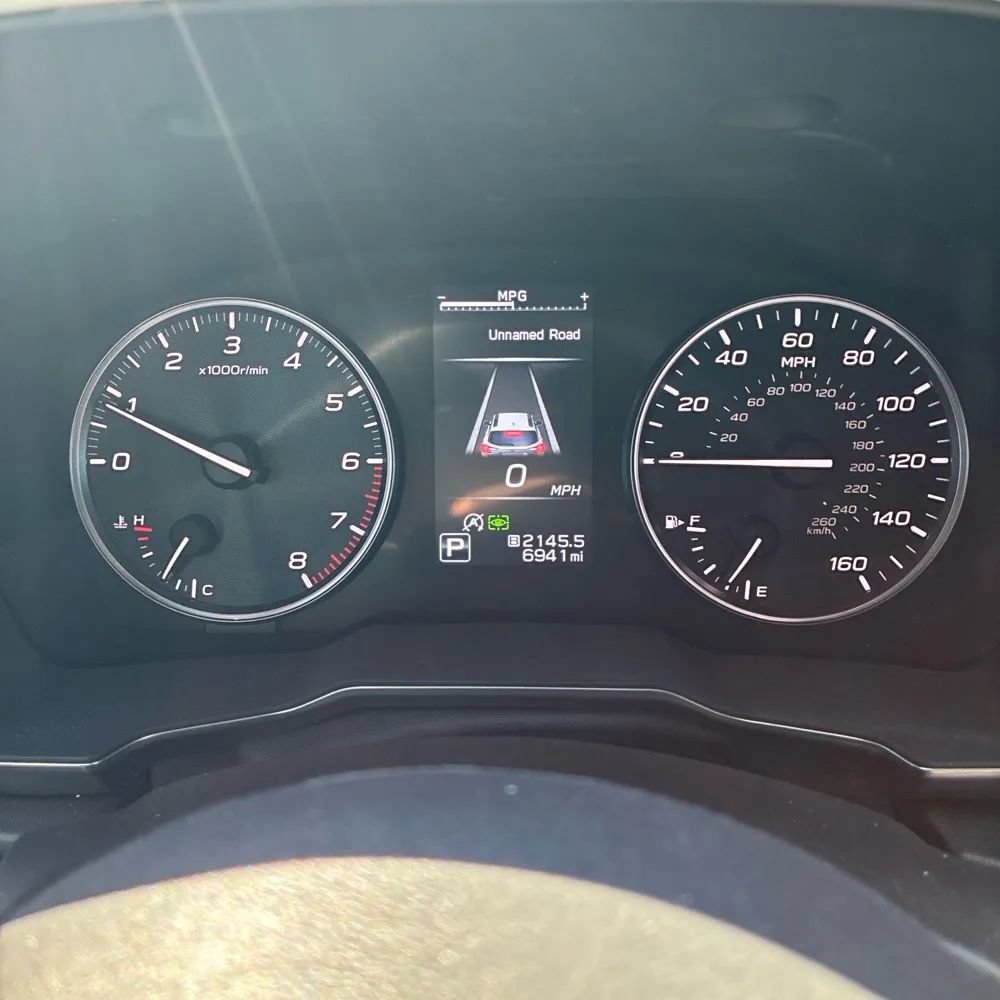 Used 2025 Subaru Outback Limited AWD/4WD image 8