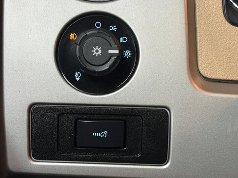 Used 2013 Ford F150 Lariat w/ Luxury Equipment Group image 34