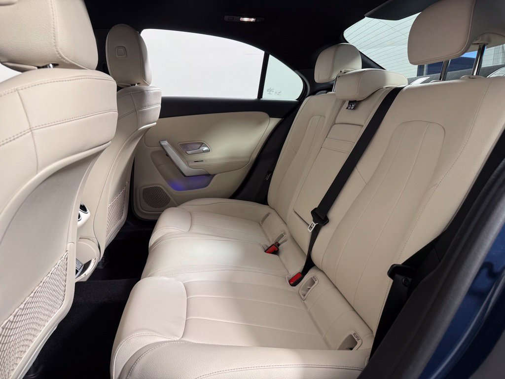 Used 2019 Mercedes-Benz A 220 4MATIC image 39