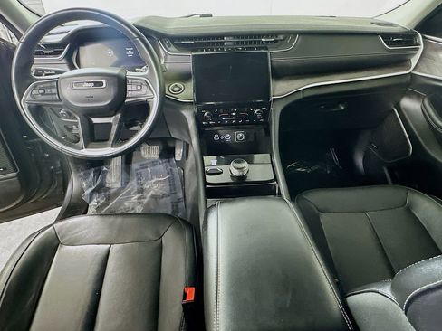 Used 2022 Jeep Grand Cherokee L Limited image 17