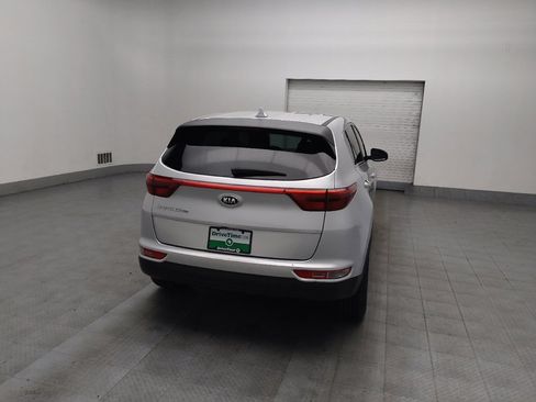 Used 2019 Kia Sportage LX image 7
