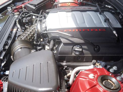 Used 2022 Chevrolet Camaro SS RWD image 76