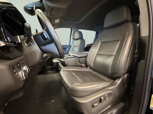 Certified 2025 GMC Sierra 1500 SLT AWD/4WD image 21
