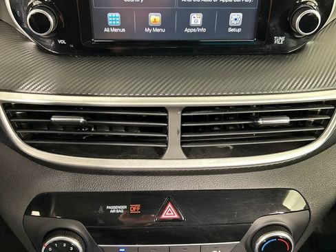 Used 2020 Hyundai Tucson Value FWD image 14