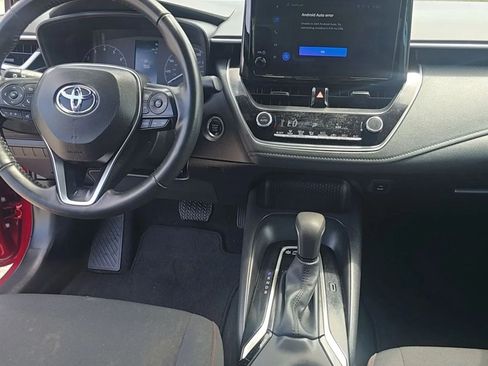 Used 2025 Toyota Corolla SE FWD image 14