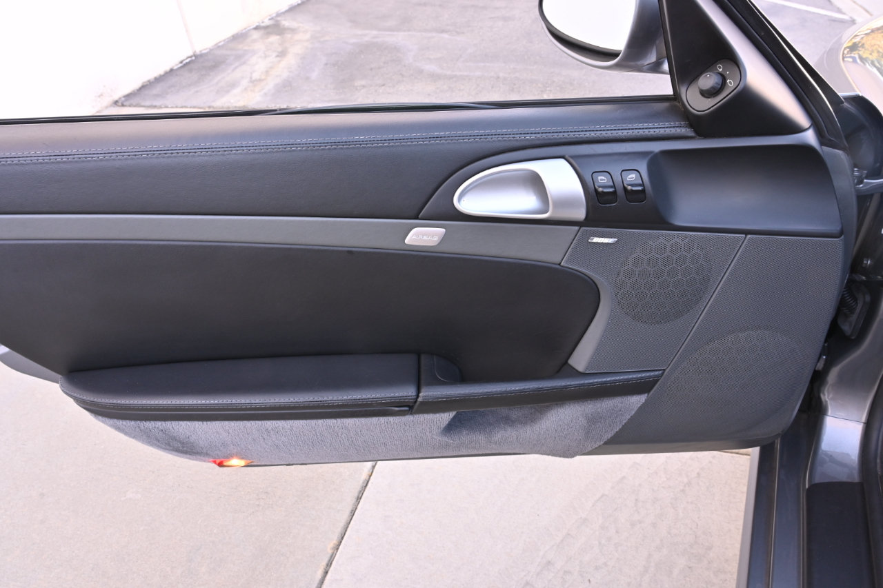Used 2006 Porsche Boxster S RWD image 26