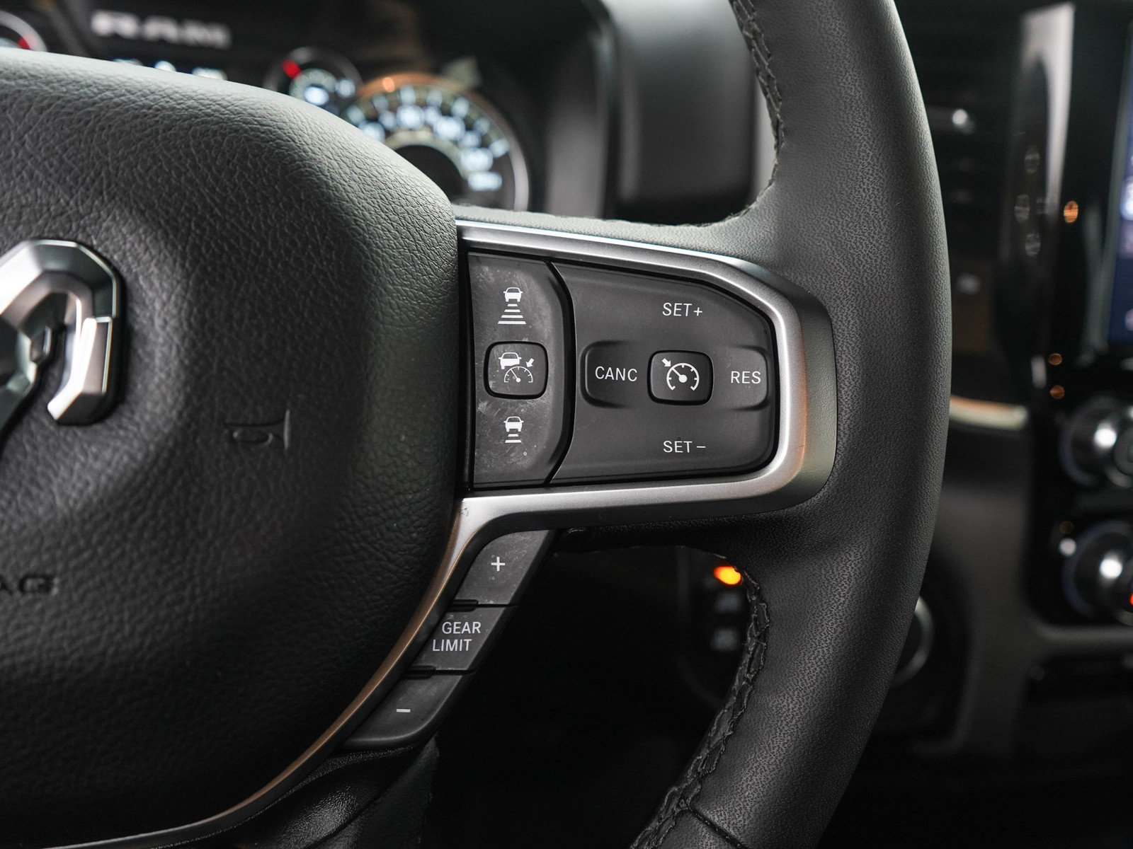 Used 2025 RAM 1500 Big Horn AWD/4WD image 27