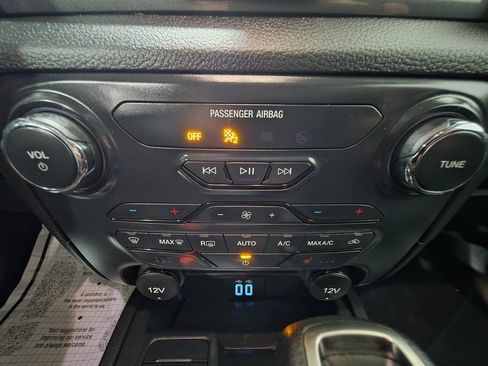 Used 2022 Ford Ranger Lariat w/ Technology Package image 36