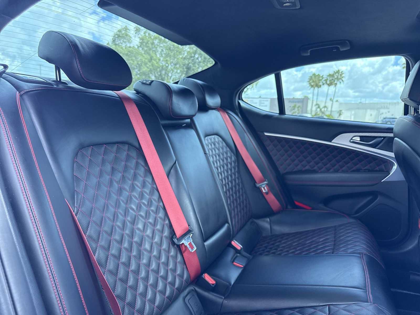Used 2023 Genesis G70 2.0T w/ Sport Prestige Package RWD image 26