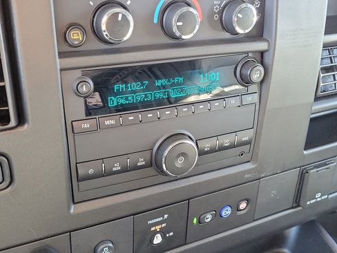 Used 2021 Chevrolet Express 2500 Extended w/ Driver Convenience Package image 24