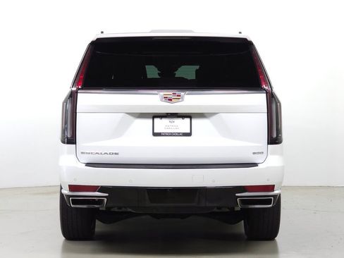 Certified 2024 Cadillac Escalade ESV Premium Luxury AWD/4WD image 4