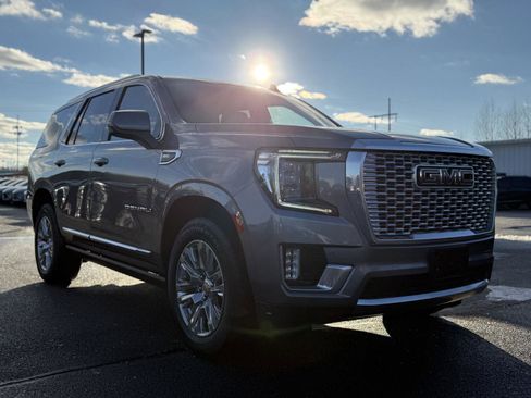 Used 2022 GMC Yukon Denali image 3