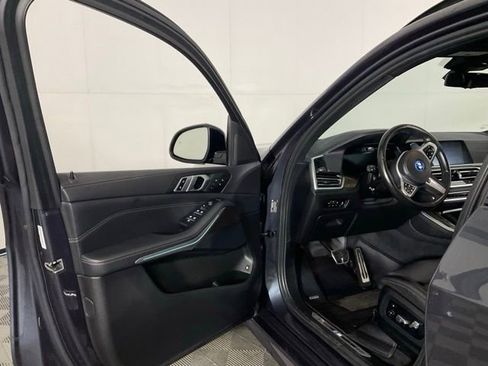 Used 2022 BMW X5 xDrive45e w/ M Sport Package AWD/4WD image 20