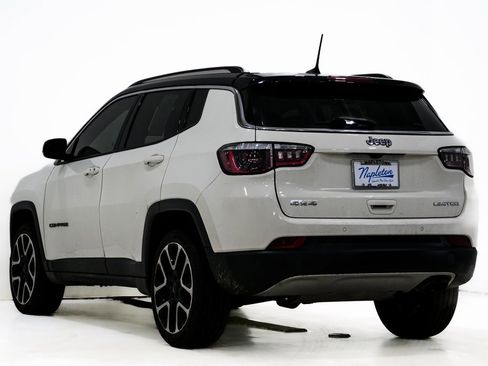 Used 2019 Jeep Compass Limited w/ Safety & Security Group image 8