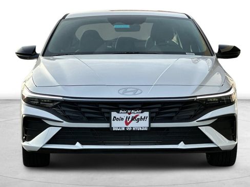 Used 2026 Hyundai Elantra Sport FWD image 12