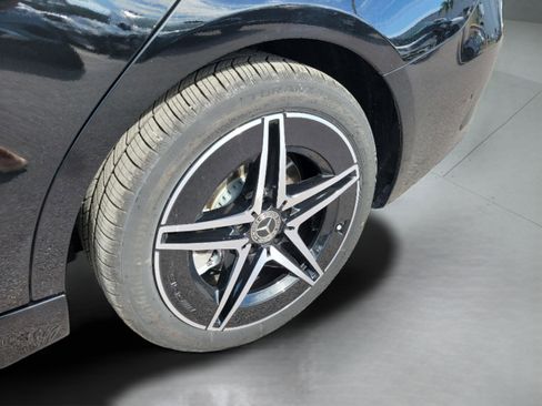 Certified 2025 Mercedes-Benz C 300 Sedan image 5