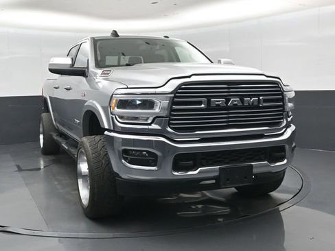 Used 2022 RAM 2500 Laramie AWD/4WD image 10
