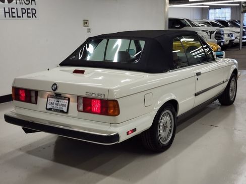 Used 1987 BMW 325i Convertible image 5
