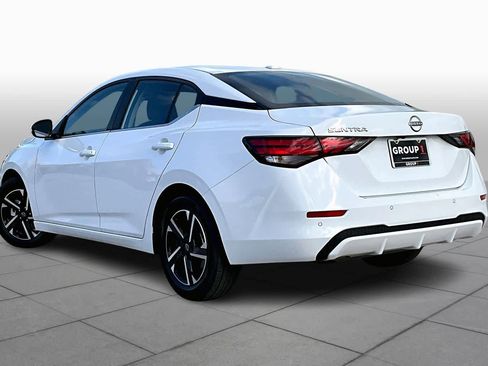 Used 2025 Nissan Sentra SV image 12