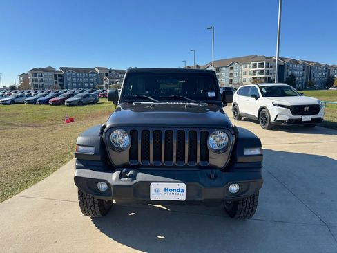 Used 2021 Jeep Wrangler Unlimited Sport w/ Sun And Sound Package image 3