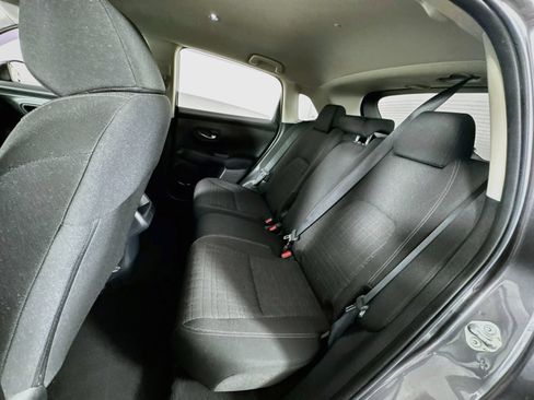 Certified 2024 Honda HR-V LX image 17