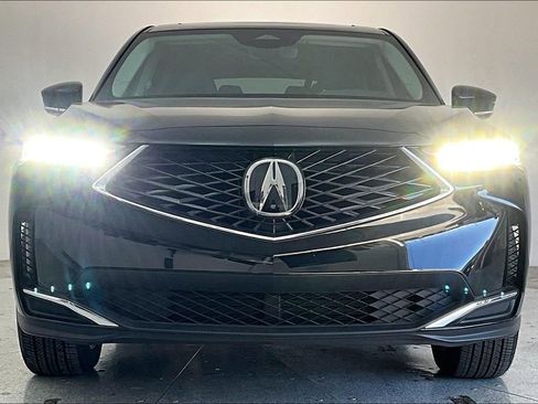 Certified 2025 Acura MDX SH-AWD image 5