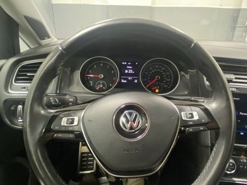 Used 2019 Volkswagen Golf Alltrack SEL image 15