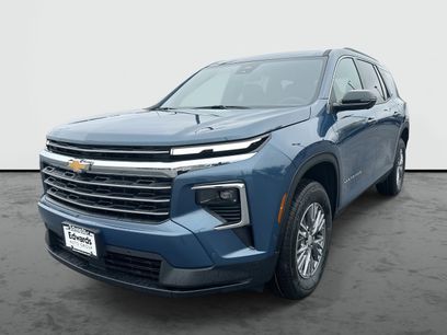 New 2025 Chevrolet Traverse LT w/ Enhanced Driving Package