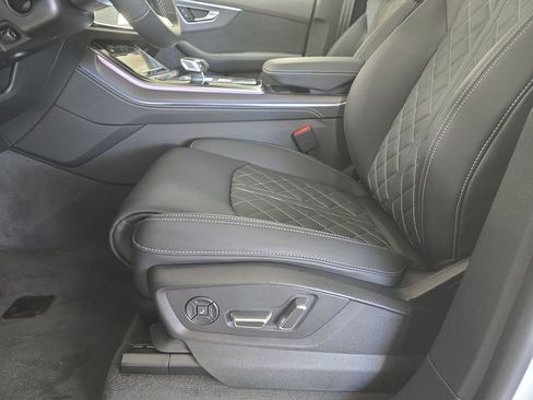 New 2026 Audi SQ8 Prestige AWD/4WD image 15