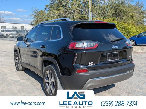 Used 2019 Jeep Cherokee Limited image 5