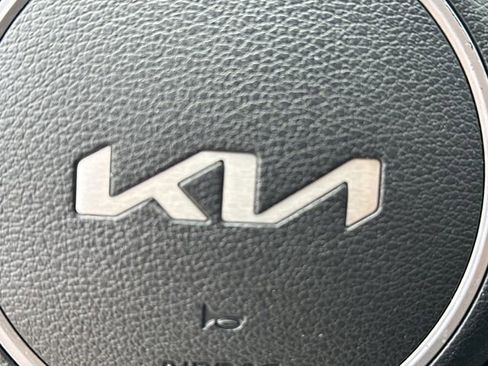 Certified 2023 Kia Sportage EX image 24