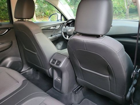 Used 2021 Buick Envision Preferred FWD image 12