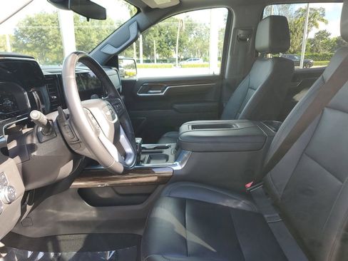 Certified 2022 GMC Sierra 1500 Elevation w/ Elevation Premium Package image 20