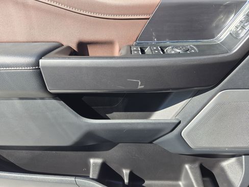 Used 2022 Ford F150 Lariat w/ Equipment Group 502A High image 26