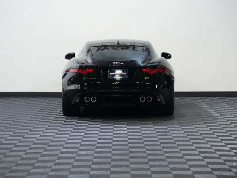 Used 2015 Jaguar F-TYPE R RWD image 7