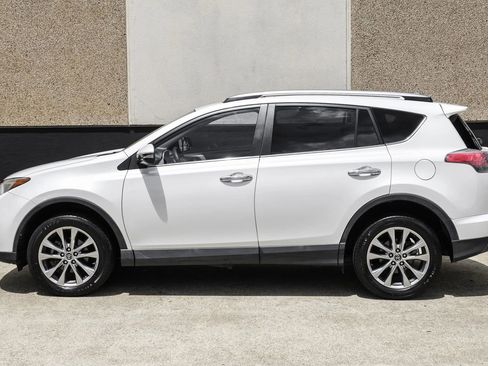 Used 2017 Toyota RAV4 Limited FWD image 11